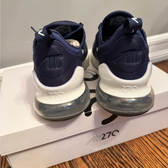 BNIB Nike Air Max 270 men’s size 10.5 - Picture 3 of 9